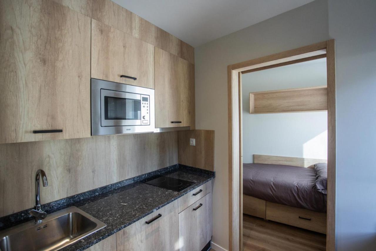 Micampus Bilbao Student Residence Bagian luar foto