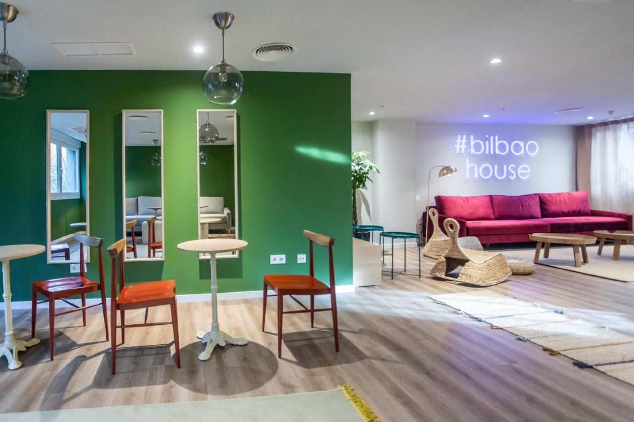 Micampus Bilbao Student Residence Bagian luar foto
